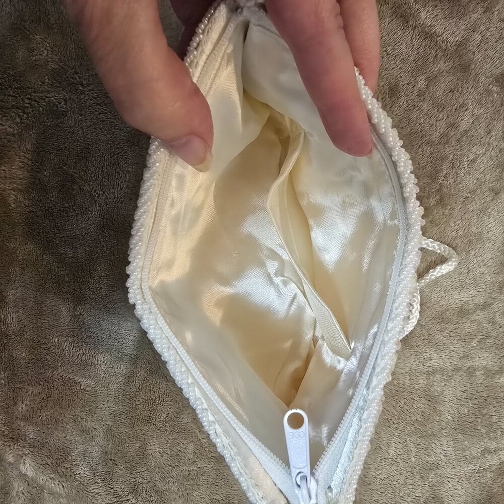 White Beaded Chevron Pattern Evening Purse With Satin Lining & Braided Strap - Picture 9 of 9